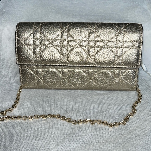 Dior WOC. - Picture 1 of 8